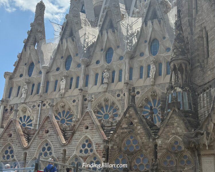 image of a portion of Sagrada Familia